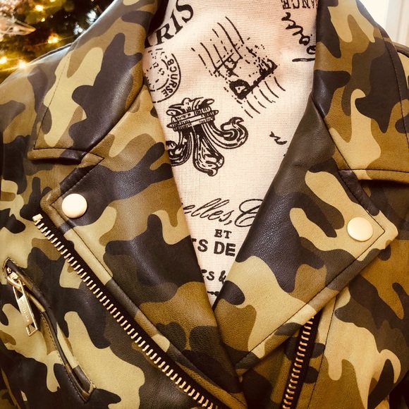 NWT Michael Kors Smoky Olive Cameo Cropped Jacket - Picture 9 of 10